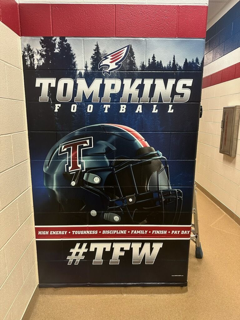 TheSignChamp's tweet photo. Thank you @othsfalconfb @mcvey_todd @TompkinsHS @KatyISDAthletic for the opportunity to #BrandYourProgram @TheSignChamp #TFW https://t.co/cMS2GgFx9M