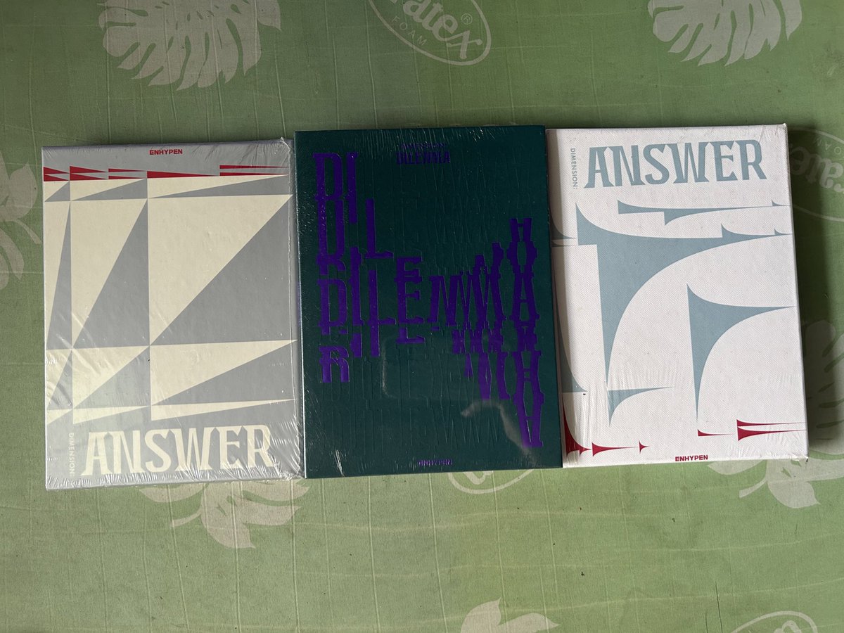 jmmpasabuy's tweet photo. ❗️ALL ALBUMS - Php 380 each! ❗️
Shinee - Don’t’ Call Me Album
Enhypen - Dimension: Boarder / Dilemma Album https://t.co/mzOsC8Ekkq