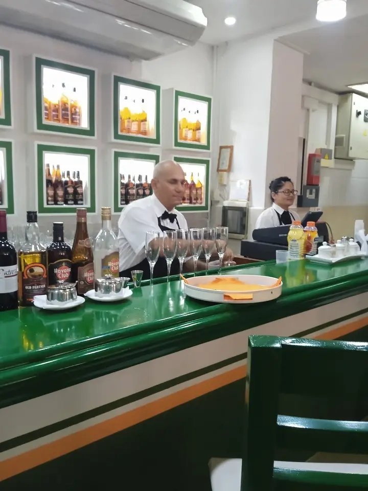 Constatan autoridades de #VillaClara marcha del proceso inversionista del turismo. #CubaDestinoSeguro <a href="/AdonyRguezJ/">🇨🇺Adony Rodríguez Jiménez🇨🇺</a> @AlbertoLopezVC <a href="/Belkyspcr/">Belkys PC 🇨🇺</a> @chamberohoy @Colina_VClara <a href="/liscuestacuba/">Lis Cuesta</a> <a href="/radiocmhw/">CMHW La Reina Radial del Centro</a> <a href="/YaquedeCuba/">Yaquelin</a> <a href="/yudi_mercedes/">Yudi Mercedes Rodríguez Hernández</a> <a href="/MinturCuba/">Ministerio Turismo</a> <a href="/JLBrocheLorenzo/">Jorge Luis Broche Lorenzo</a>