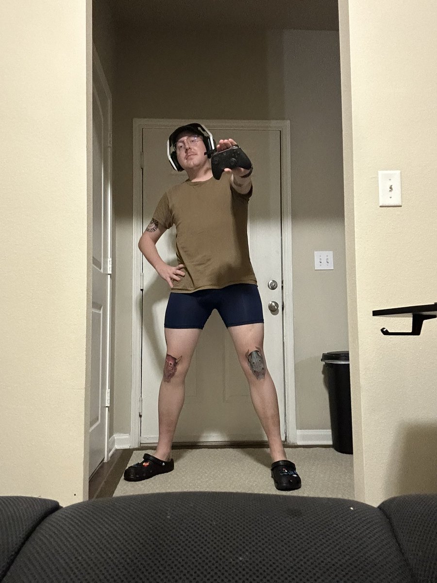 LordHeComing's tweet photo. About to play rocket league, who down? 🤭 @RocketLeague @MoistEsports https://t.co/5DAd2JuFHr
