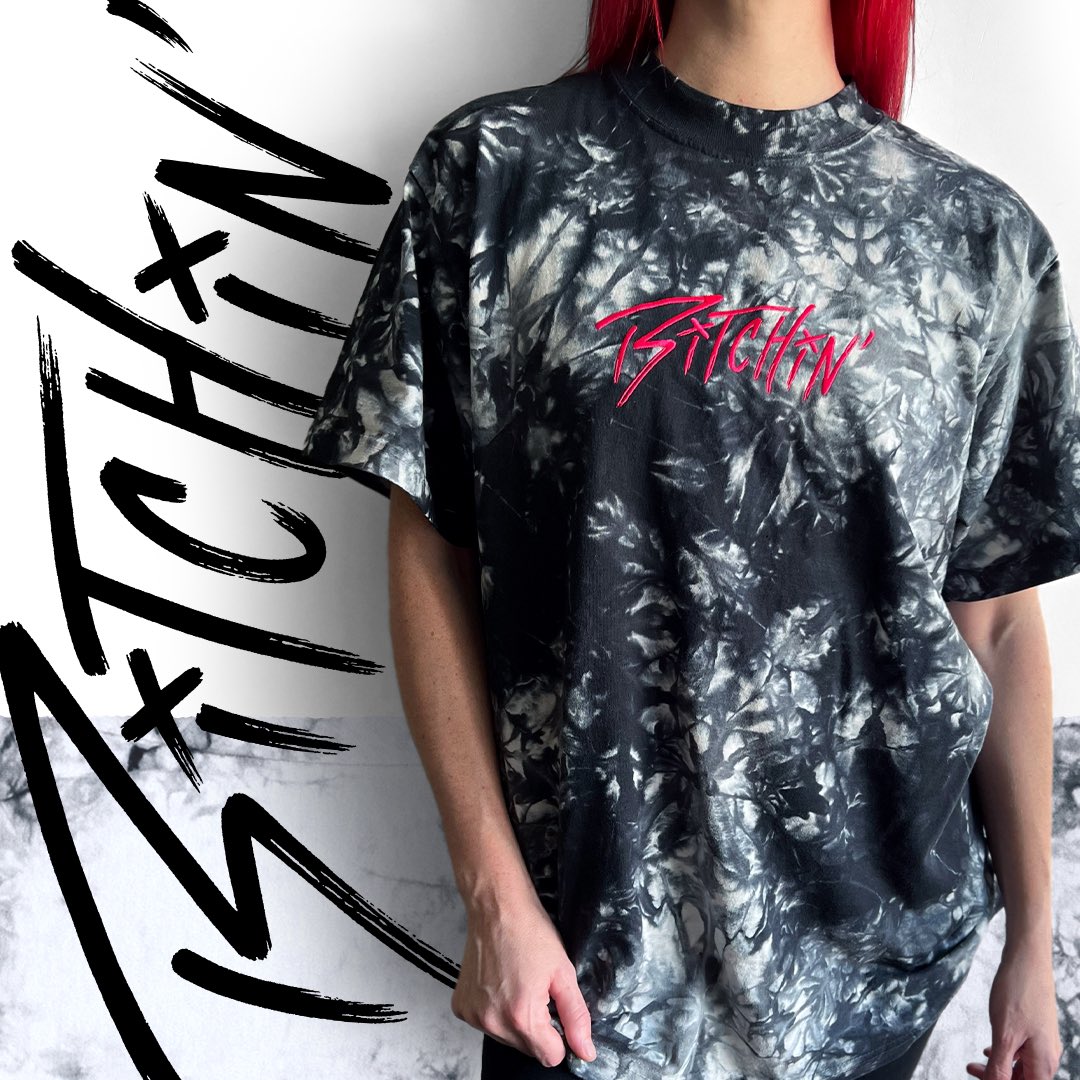 thatglitchbitch's tweet photo. 🚨 NEW PRODUCT DROP 🚨

BITCHIN' - Tie-Die Oversized Shirt ⚡️

Super excited about adding this to my Glitchin' &amp; Bitchin' Collection 🤙🏽

~~~

• S, M, L, XL, 2XL (Oversized Fit)
•  Each tie-dye t-shirt is one-of-a-kind. 
• Custom embroidery available in pink, black and white https://t.co/Ajk0ZsG3ra