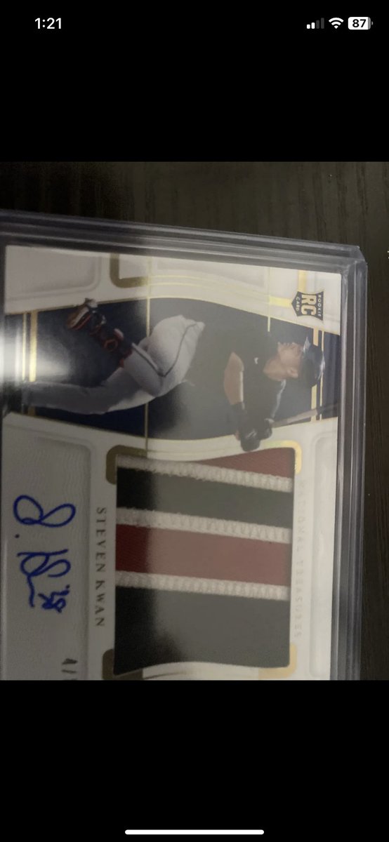 nbarnett83's tweet photo. @HiveCards @BreakClubNFT Steven Kwan  National Treasures RPA /8 real sick patch 200$ OBO/ Or trade https://t.co/GtLeRNJbJU