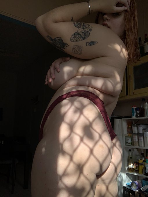 Front or back? ❤️ https://t.co/dgsqNylLNU
