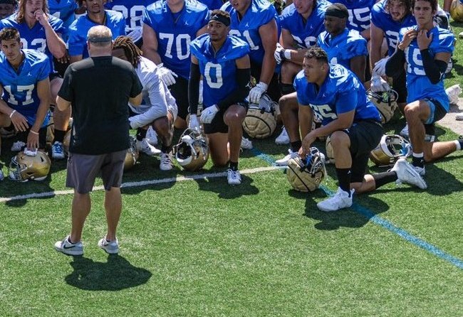 Coach_Berna's tweet photo. Congratulations to Offensive Lineman Devin Delgado for committing to UCLA 💪🏈 We are very proud of you and good luck in camp!! Thank you for everything Dev ❤️🙏 #WinTheDay #FalconFamily #CultureOverScheme #GoBruins https://t.co/W8kTMgUHGn