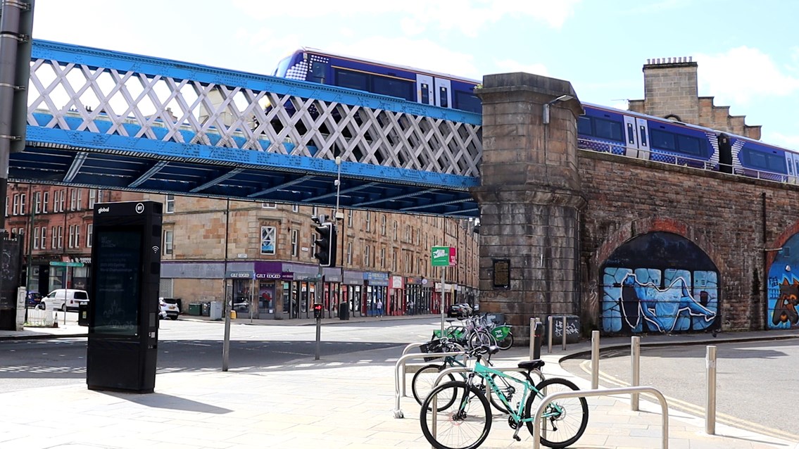 RailSuppliers's tweet photo. Network Rail completes £3.8m bridge renewal ahead of schedule https://t.co/hmIXJ8IlH4 @networkrail #NetworkRail #ScotsRail #GlasgowCross #RailwayNews #RailNews https://t.co/5Zqpwcojv1