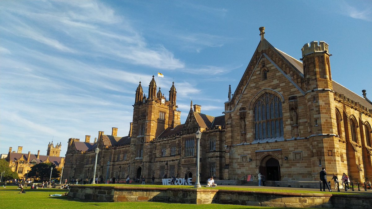 Visit to the University of Sydney today, got to see some labs and this beautiful campus! <a href="/Sydney_Uni/">University of Sydney</a> <a href="/Sydney_Science/">Sydney Science</a> <a href="/sydneyunigeo/">SydneyUniGeo</a>