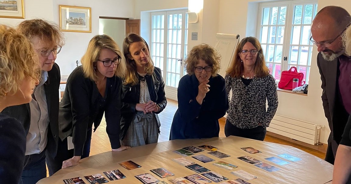 Récap' des différentes activités réalisées avec notre partenaire <a href="/teamstarterapp/">teamstarter</a> : Clean Walk à Paris, collecte nationale pour les <a href="/restosducoeur/">Les Restos du Coeur</a>, atelier couture, séance de théâtre d'impro et réalisation d'une fresque du Climat 🌱