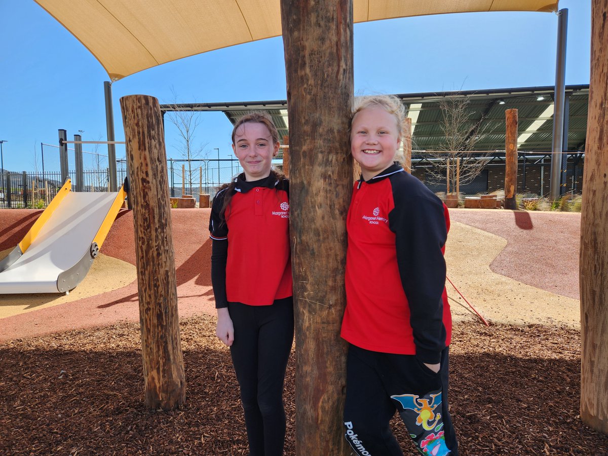 The Margaret Hendry School expansion is now complete!

The expansion can accommodate up to 600 additional Kindergarten to year 6 students, meaning  the growing number of local children can join the Margaret Hendry School community.