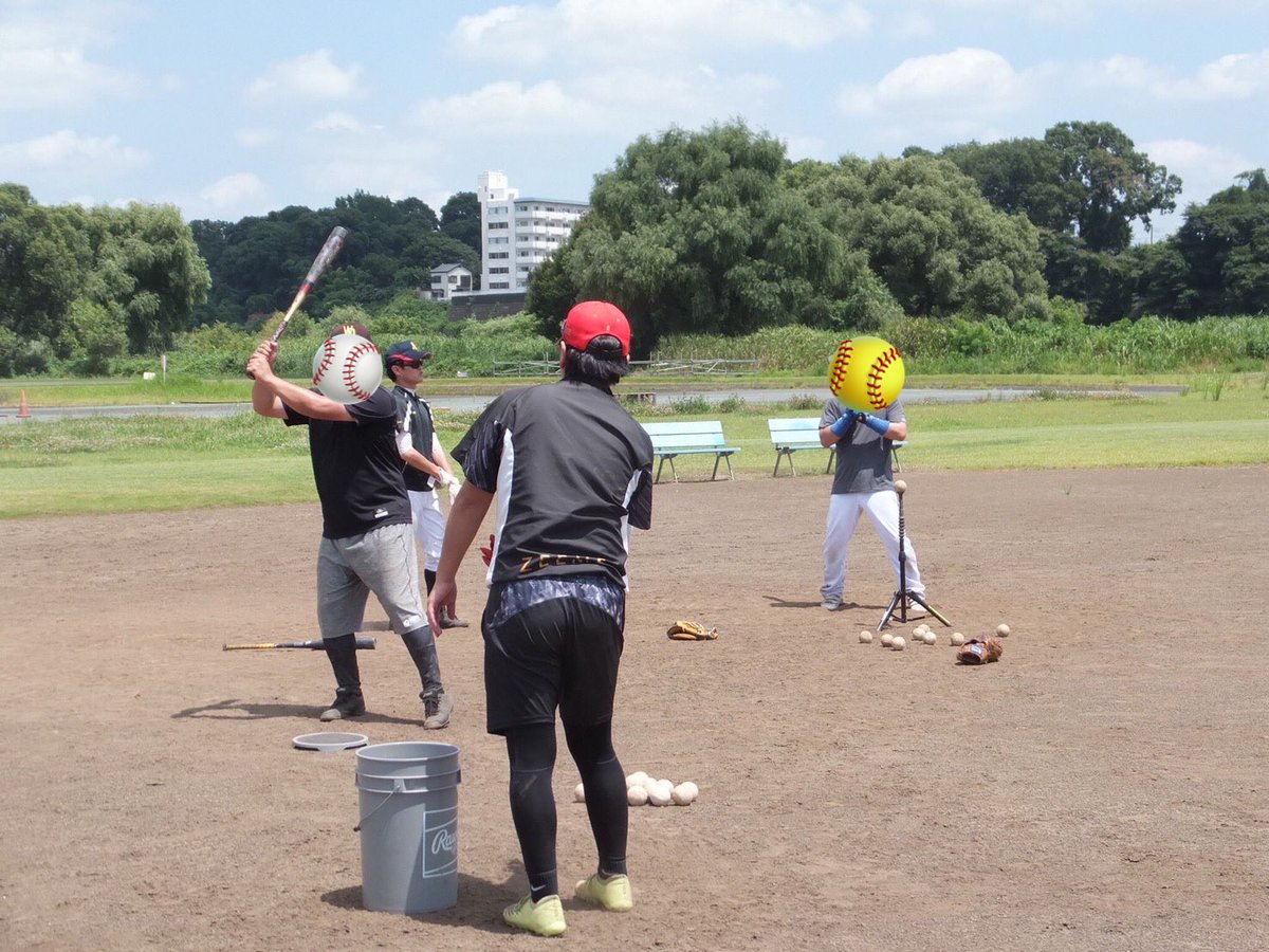 Karasu2018crows's tweet photo. 6/25.小山市夏季大会準々決勝3-15●
7/2. #佐野市 練習試合10-12●
7/9. #小山市 練習試合2-14●
7/16. 同上1-9●
7/23.練習
7/31. 花火大会の為、お休み🎆

暑さにも負けず活動中⚾︎
高校生や女子選手も加入しました😂

#草野球 #栃木草野球 
#栃木 #下野市 
#女子野球 #初心者歓迎
#いいね返します https://t.co/3y8DWGfzCY