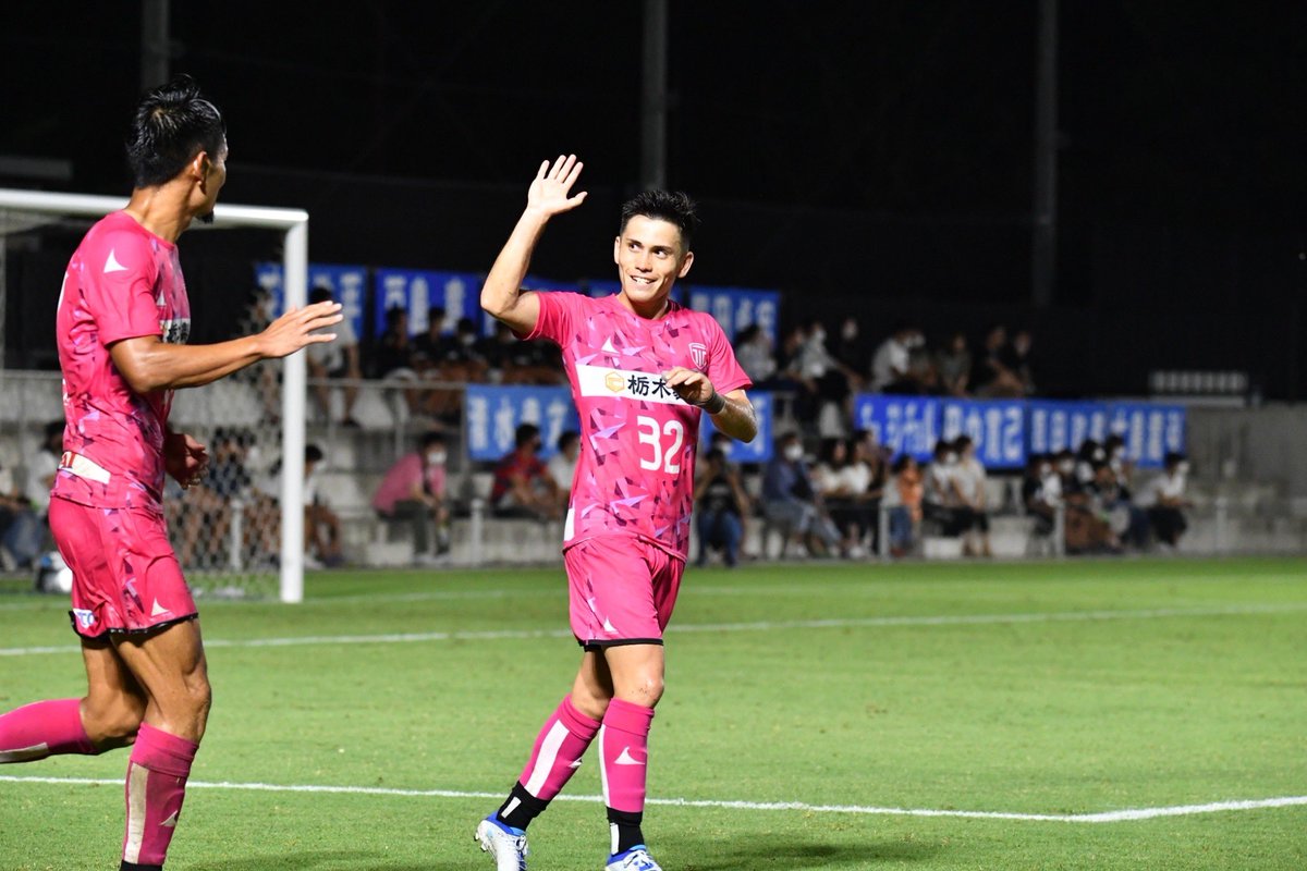 栃木シティ! いちねんかんおうえんしてくれて、ほんとうにありがとうございました。みなさんがんばってください　💙⚽️