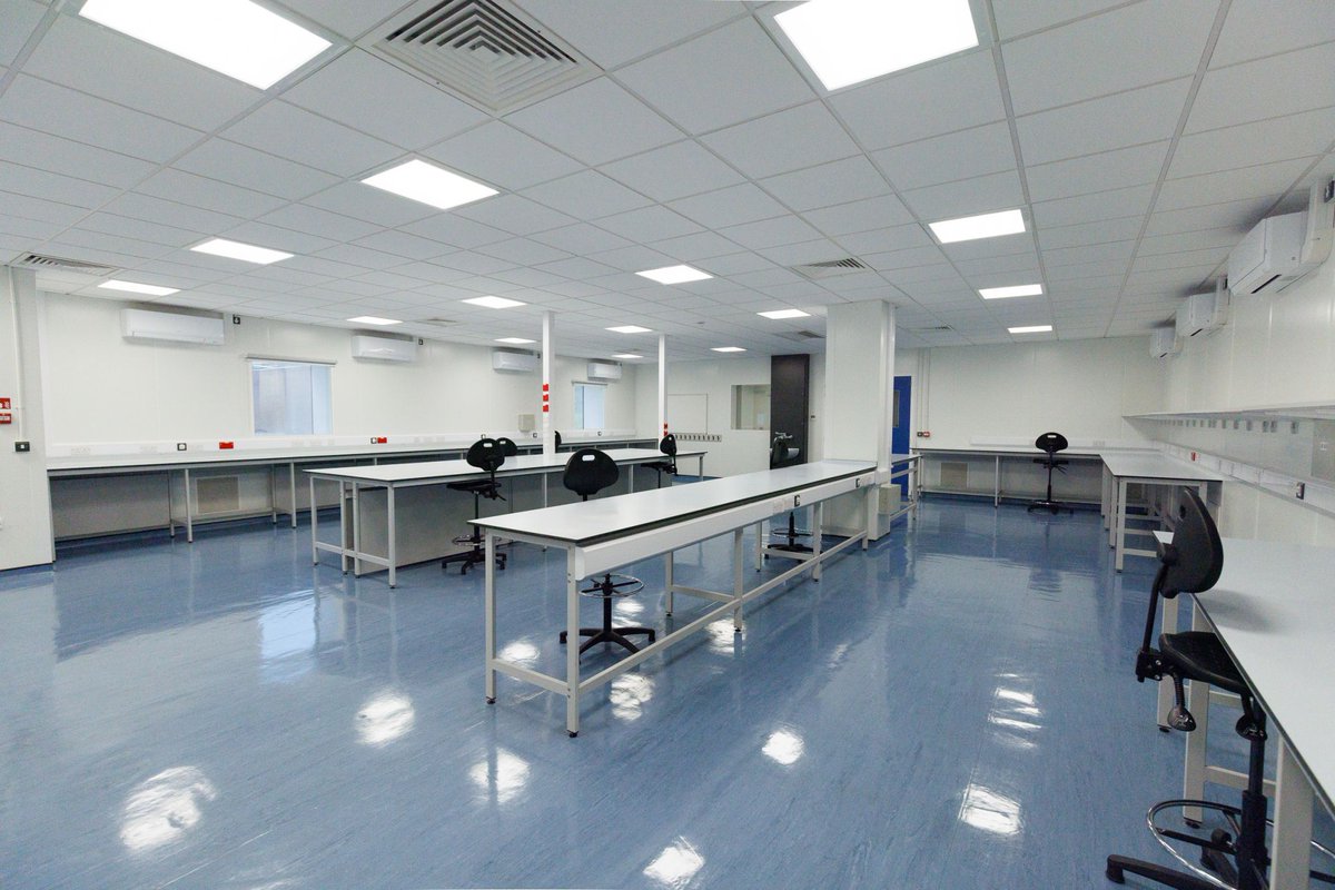 Tilbury_douglas's tweet image. 🏗 Our Genomics project for Cardiff &amp;amp; Vale University Health Board has successfully been handed over.

Well done to all involved in the delivery of the #project - our site team, supply chain &amp;amp; partners!👏

#loveconstruction #projecthandover #wales #buildingabetterfuture