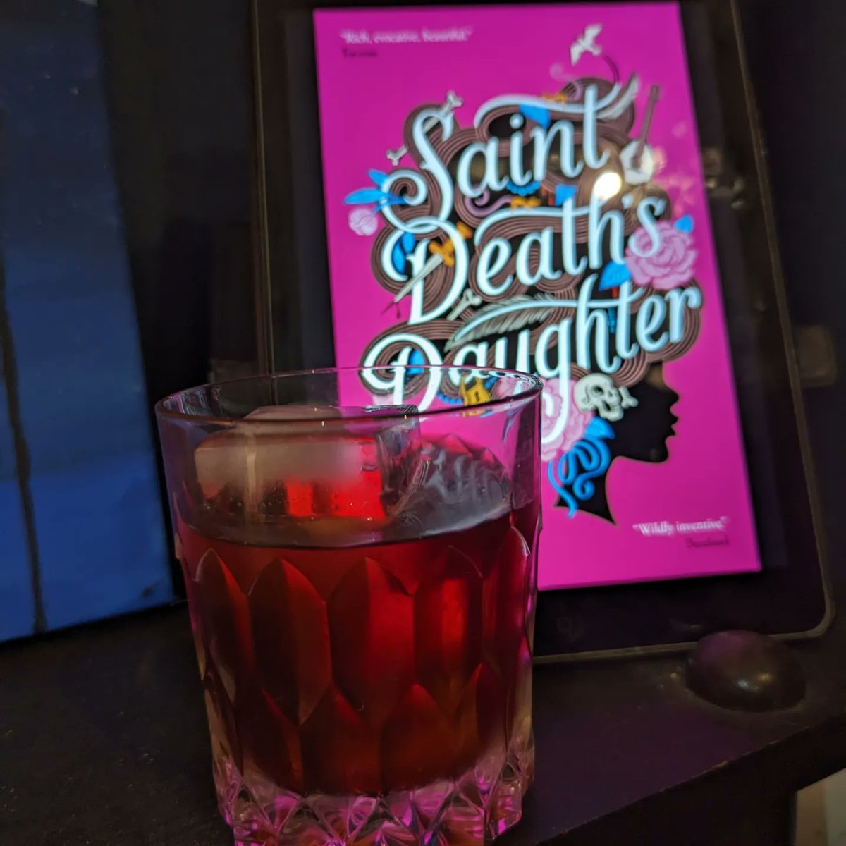 ElixirLibris's tweet photo. The Stones Manor — inspired by @csecooney's Saint Death's Daughter, this riff on a House of Payne is dark, complex, and sweeter than you might expect. Blackberry Gin, Cynar, and just a touch of spiced cascara syrup, perfect for a long evening of Necromancy. https://t.co/1B28HUimbU