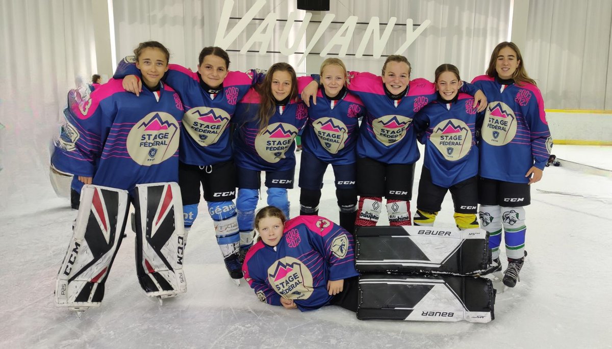 Demain s'achèvera la seconde semaine de #stage à la #station village de #Vaujany🏒Plus de 60 joueuses ont répondu présentes, dont plusieurs des #Radeliers 📷 
#hockey #hockeysurglace #teamradeliers
<a href="/Hockey_FRA/">Équipes de France Hockey 🏒</a>