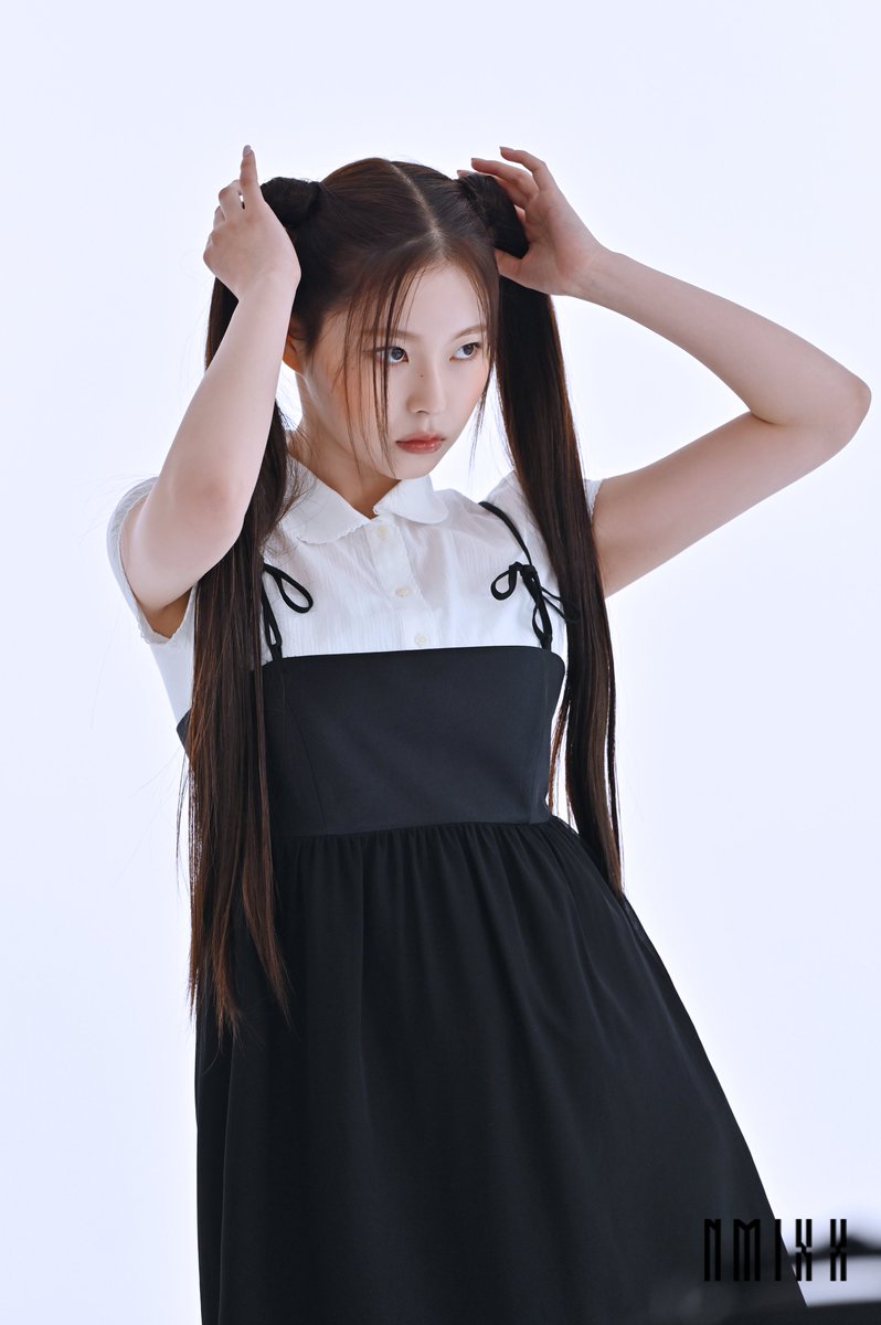 nmixx pics tweet media