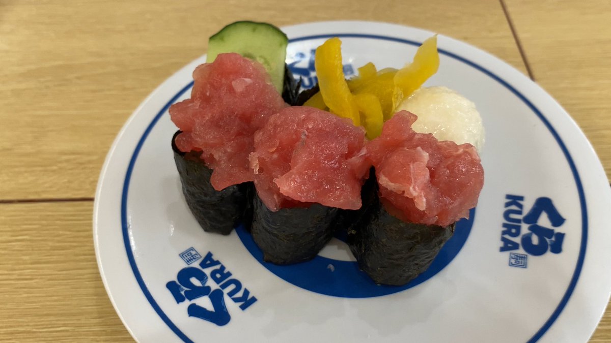 yesjunok's tweet photo. 🍣 아사쿠사 근처에서 발견한 회전초밥 천국 쿠라스시! 🙌

아사쿠사 왔다가, 저렴하게 회전초밥 먹으러 들렸는데 깜짝 놀랬습니다. 규모도 엄청나게 크고, 스시도 JMT!!!

사진찍기도 좋고 화장실도 깨끗해서 쾌적하게 먹고 가기 너무 좋아요! 완전 강추입니다!

#쿠라스시 #회전초밥 #도쿄여행 https://t.co/AvWi1ZCnDQ