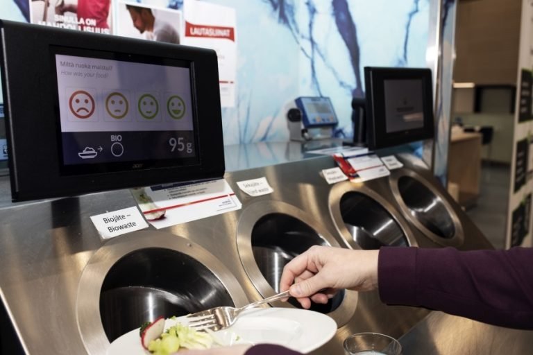 StratkitPlus's tweet photo. Today’s tool: Food waste management during serving
This tool offers advice to both catering personnel about methods to prevent food waste, and customers about changing their sustainable meal consumption habits.
https://t.co/gTZd10uvfb https://t.co/04vRla1gB5