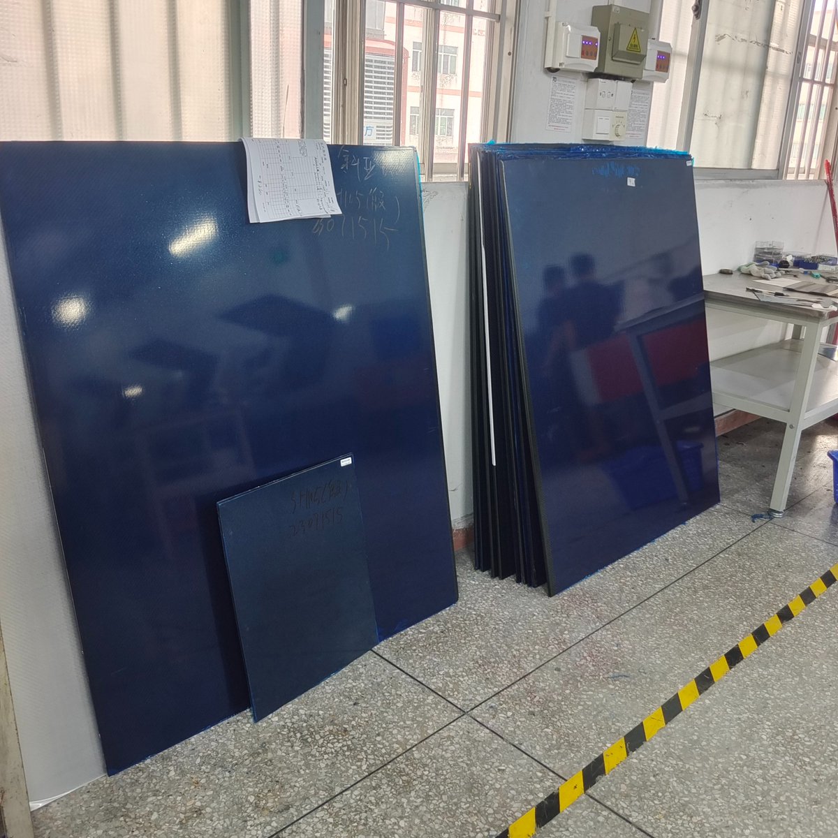 xccomposite's tweet image. 👉👉👉Big carbon fiber plate ready  for cut 
#xccarbon #carbonfiber #carbonfactory #carbonparts #carboncnc #carboncut #carbonfiberplates