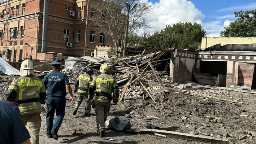 EmbassyofRussia's tweet photo. #Zakharova: The #West has unequivocally denounced various #TerroristActs but only when they took place in their countries
❗️When similar acts of terror occurred elsewhere, for ex, in Syria or in Russia, West didnt express any sympathy or condemn them – there were no words at all https://t.co/ksiGOYxYfs