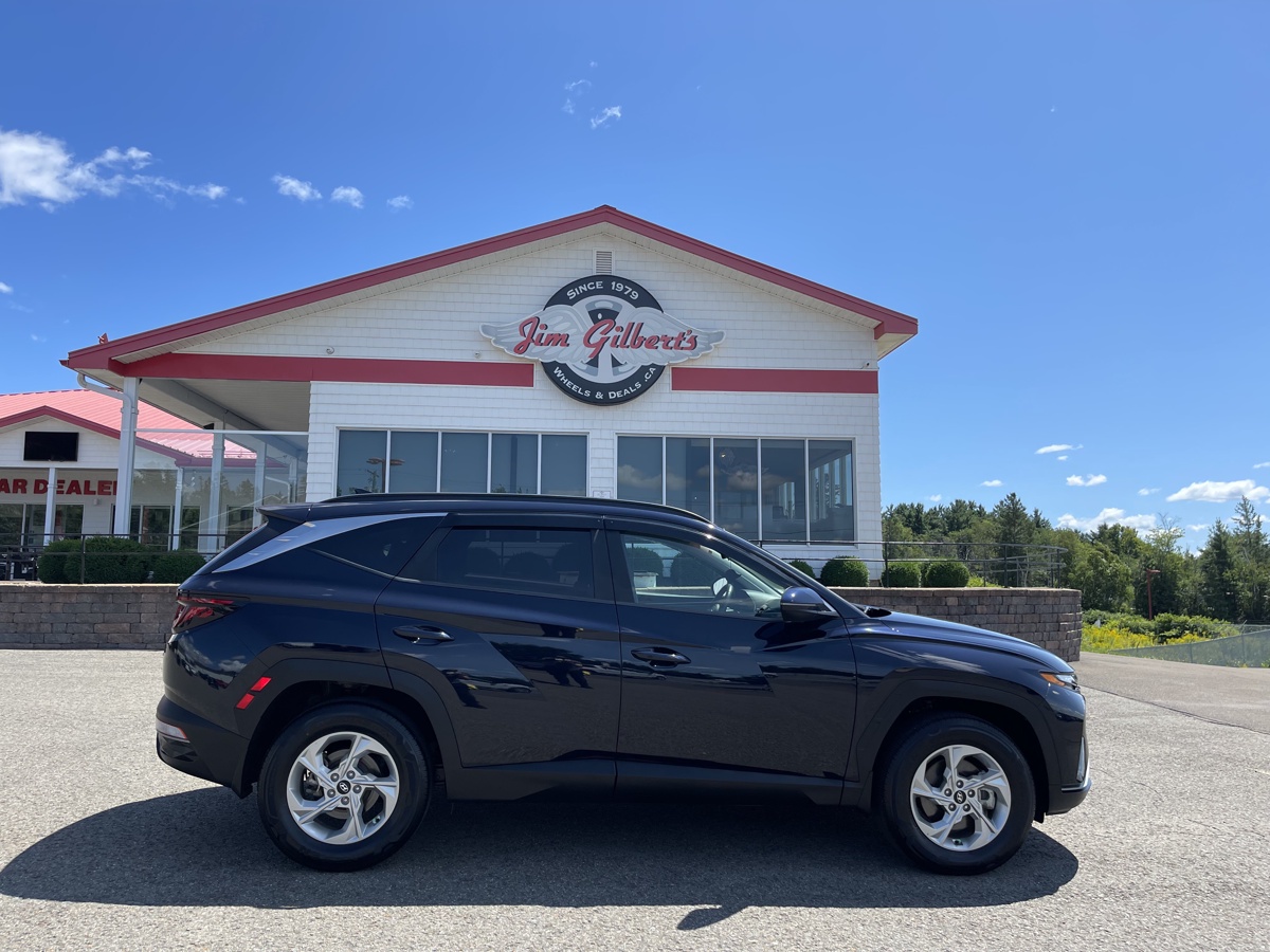 Looking for a reliable and comfortable ride? Look no further! Introducing the 2022 Hyundai Tucson Preferred AWD. With heated seats for chilly days, remote start for convenience, and a blind spot warning system for safety, this SUV has it all. Not to mention, it comes with alloys
