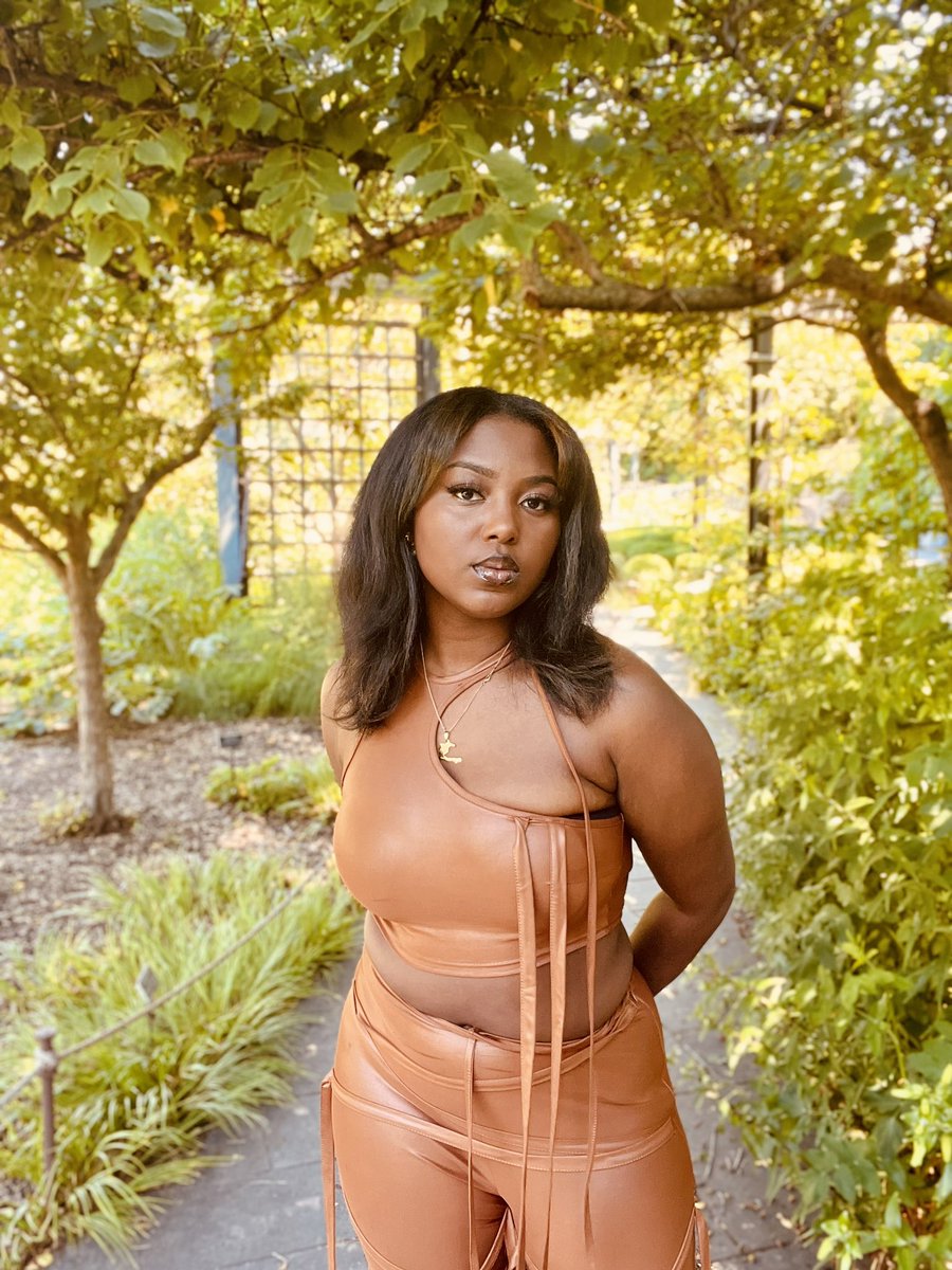 opticsbysr's tweet photo. ✨Welcome to my photography Twitter Account Optics by Sophia Richardson📷
Photography has always been a way for me to express myself and tell stories, and I'm excited to share those stories with all of you.
Let's connect, inspire, and learn together! 
#photography #capturemoments https://t.co/xlSS2tvFQJ