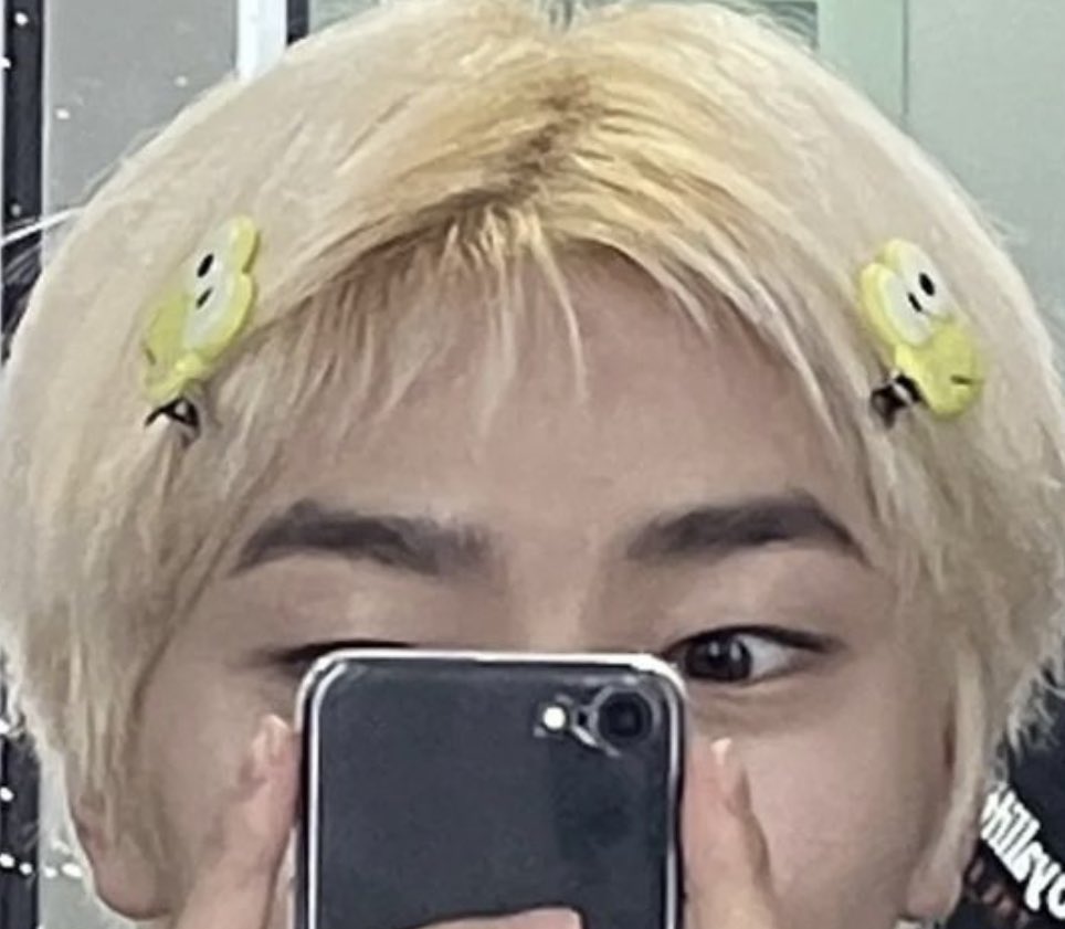 tocolormebleu's tweet photo. น่ารักเกินป้าย https://t.co/pPYHPH3KDQ