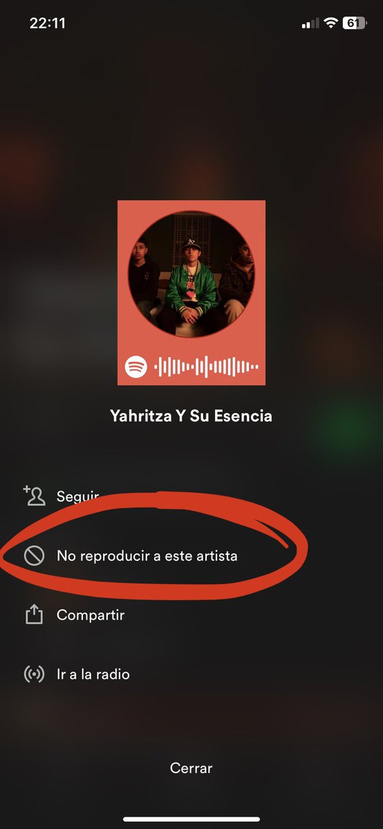 RobbieKeem's tweet photo. Recuerden no solo mandar alv a yahritza y su esencia en Twitter o “x”, recuerden también hacerlo en Spotify. Háganle un favor a la patria y no vuelvan a escucharlos 🇲🇽 . https://t.co/OfbMEbeQ3j