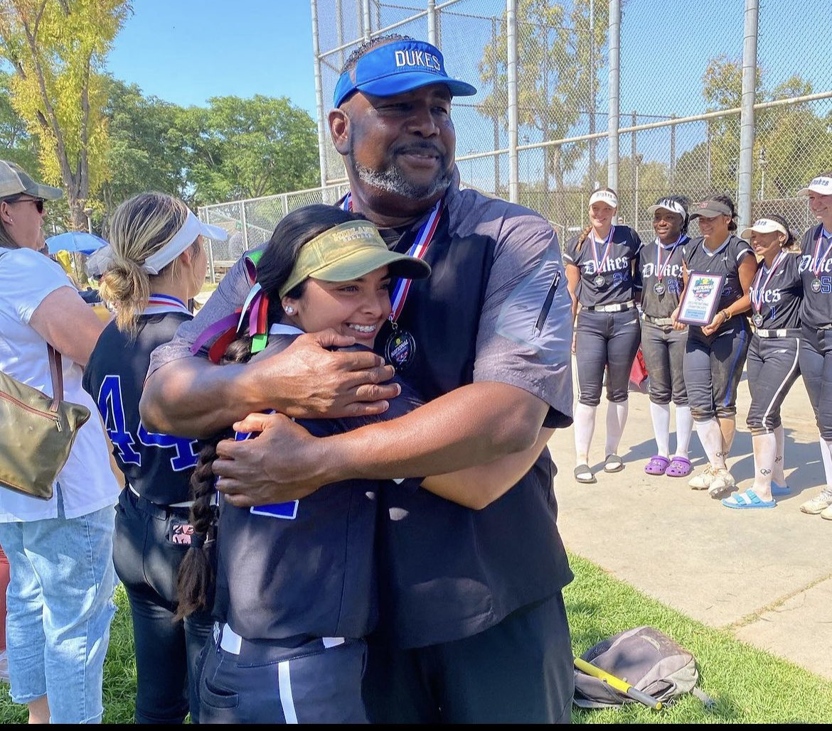 MarinaLitterio's tweet photo. Last week I got to spend my last tournament with @Wolfpack_Watson. Thank you to Coach Clint and Ms.Betsy for taking me in during my last season playing select. I wouldn’t have wanted to end any other way. This isn’t the end but just the start to a new beginning. https://t.co/ZJjRwtkY4o