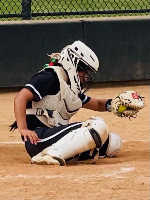 MarinaLitterio's tweet photo. Last week I got to spend my last tournament with @Wolfpack_Watson. Thank you to Coach Clint and Ms.Betsy for taking me in during my last season playing select. I wouldn’t have wanted to end any other way. This isn’t the end but just the start to a new beginning. https://t.co/ZJjRwtkY4o