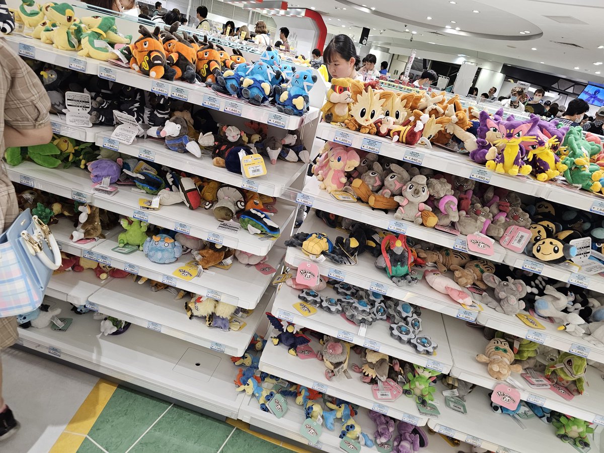 BirdPower13's tweet image. Successfully landed in Japan last night! 🎉
After catching up on some much needed sleep, we went to the Pokémon center in Osaka! It was so awesome! Afterwards we got some delicious food! Japan has been so great so far! I can't wait to see what we do next!