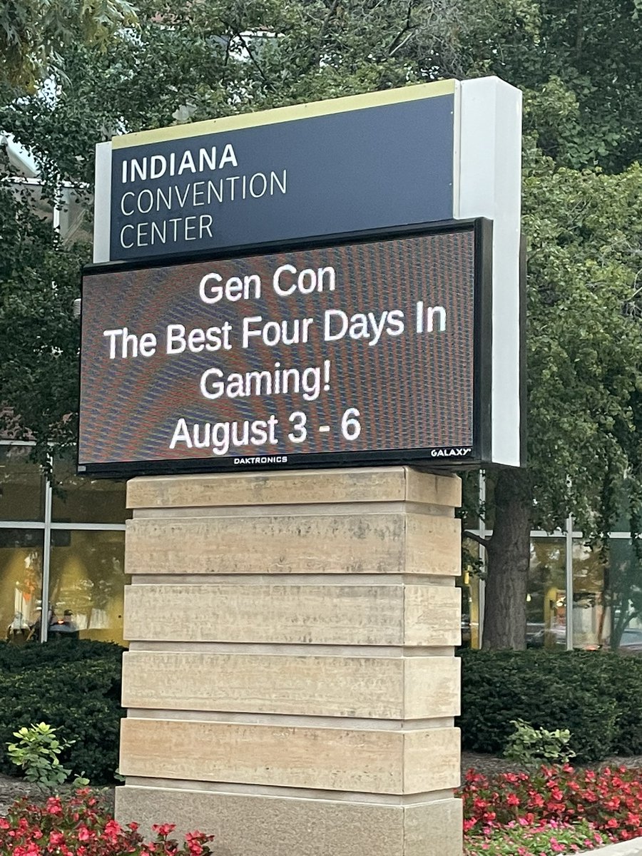 Duff_McDuff's tweet photo. GenCon day 1 #gencon #gencon2023 #indianapolis https://t.co/tAv3n8a0kO