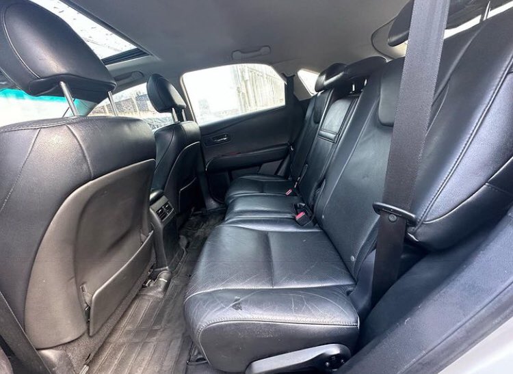 PrimeAutos_'s tweet photo. Lexus RX350 2010 (registered)
🧶 8,700,000
🧶Call/WhatsApp 09093532474
Buy & Sell Cars At An Affordable
#primeautos #ao https://t.co/wWYIFJqo16
