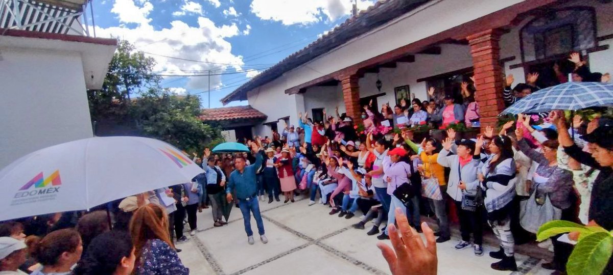 GUSTAV_GMG's tweet photo. Quien es agradecido en la vida es feliz, reconozco la lealtad del #Distrito15, con humildad, respeto y pasión por servir desde  #Jiquipilco Fuerte y con Todo Siempre Uni2xTy...@Alfredodelmazo https://t.co/0Hsjczk8Bl