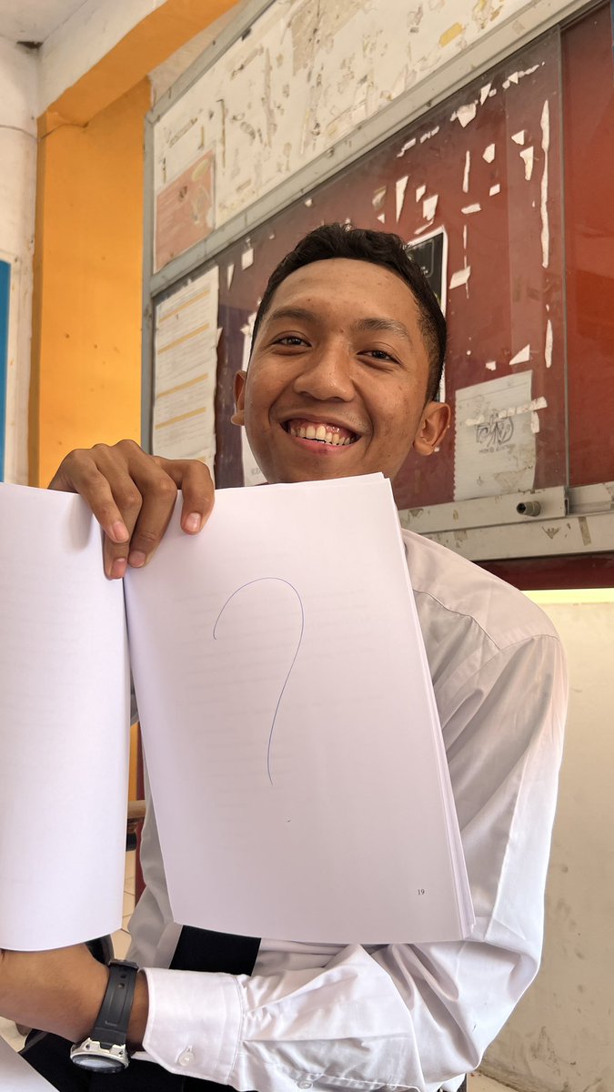 mudmudii's tweet photo. Contoh skripsi yang baik https://t.co/I3YSTF5bNR