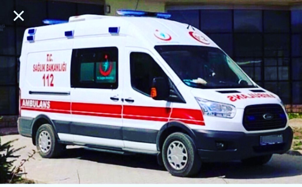 erdalcalis's tweet photo. Sevgili üniversite adayı arkadaşlarım; 2 yıllık kaliteli ve çağdaş bir sağlık eğitimi sonucu sağlık sektöründe “İLK VE ACİL YARDIM TEKNİKERİ (PARAMEDİK)” olarak çalışmak isterseniz sizi @Bahcesehir Üniversitesi Sağlık Hizmetleri Meslek Yüksekokulu’na davet ediyorum. https://t.co/joz5PyZlI2