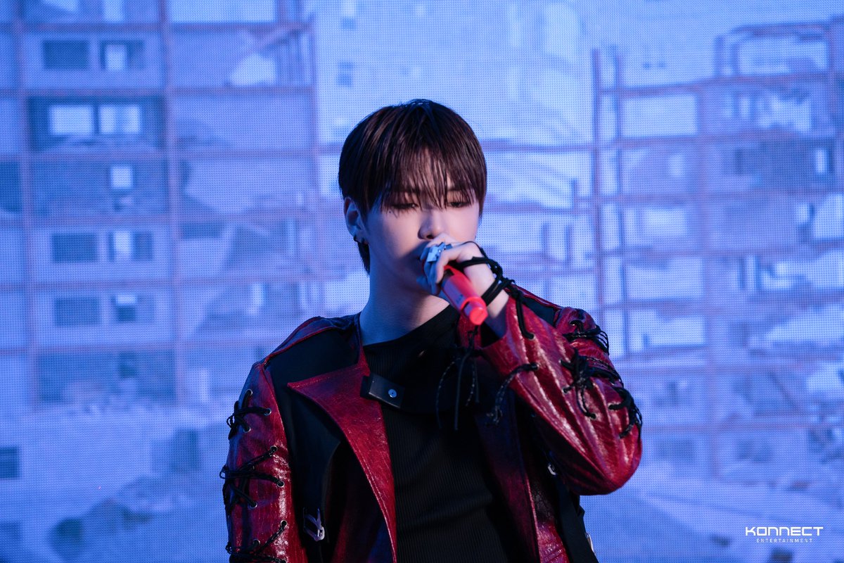 [#네이버포스트]
다니엘을 향해 숨가삐 달려 질주 중!

naver.me/52TDmBSw

#강다니엘 #KANGDANIEL 
#REALIEZ #SOS #Wasteland