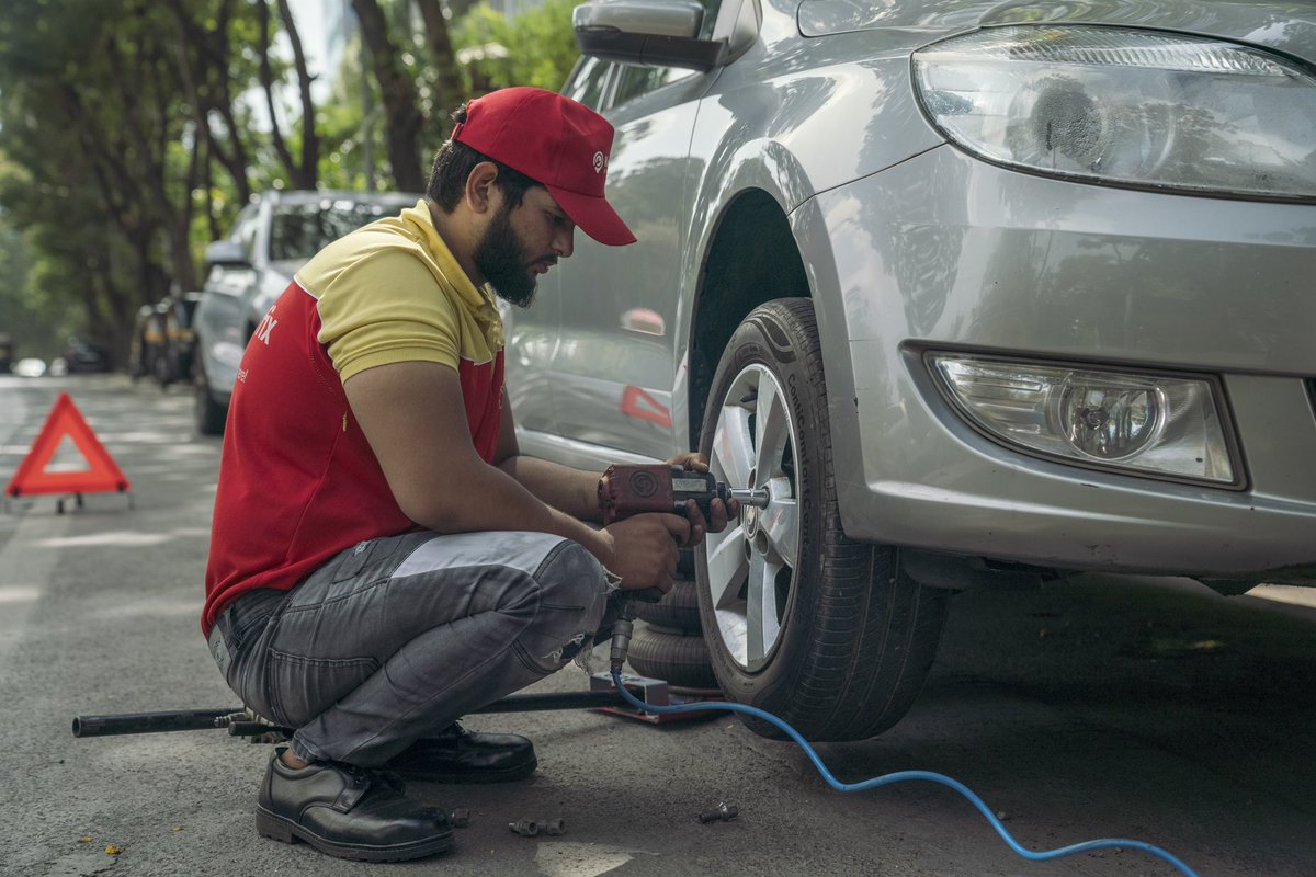 kwikfixindia's tweet image. Now get any brand tyre installation at your desired location anywhere in Mumbai, Navi Mumbai and Thane.

Download KwikFix Auto App now and place your order. 

#AapkiGaadiKaApp #kwikfixauto #kwikfixindia #mumbai #MumbaiCar
