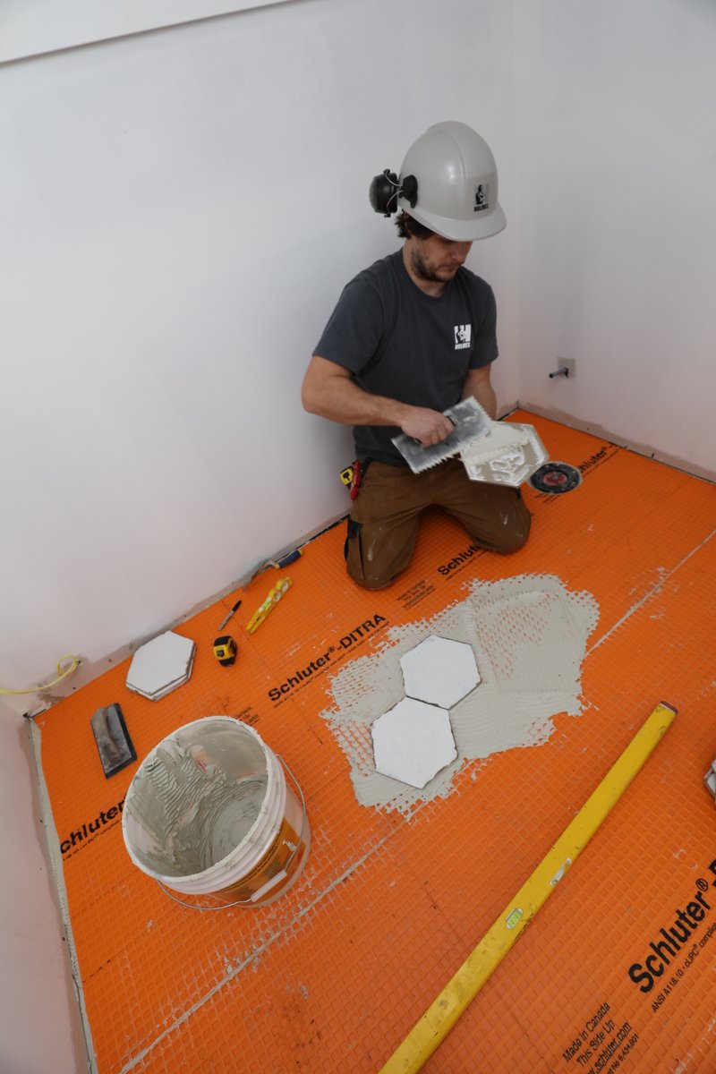 Make_It_Right's tweet image. We love the orange stuff. Schluter ditra membranes eliminate the major cause of cracking and delaminating of your tiled surface. #tilingwork #schluter_partner