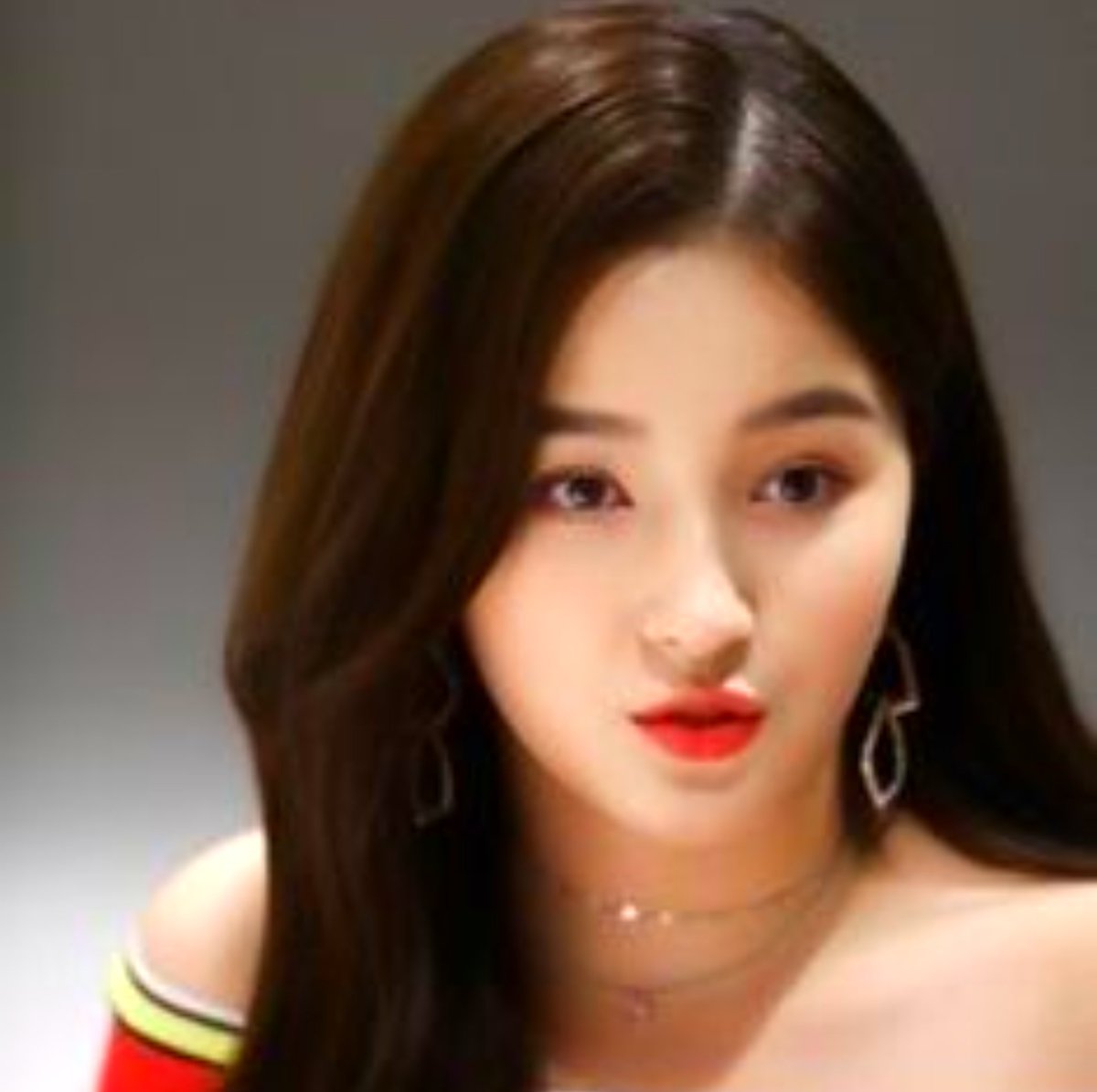 white_skils's tweet image. Momoland💙 Nancy || #BBNaijaS8XGuinness #Nancy #tweetpost #images