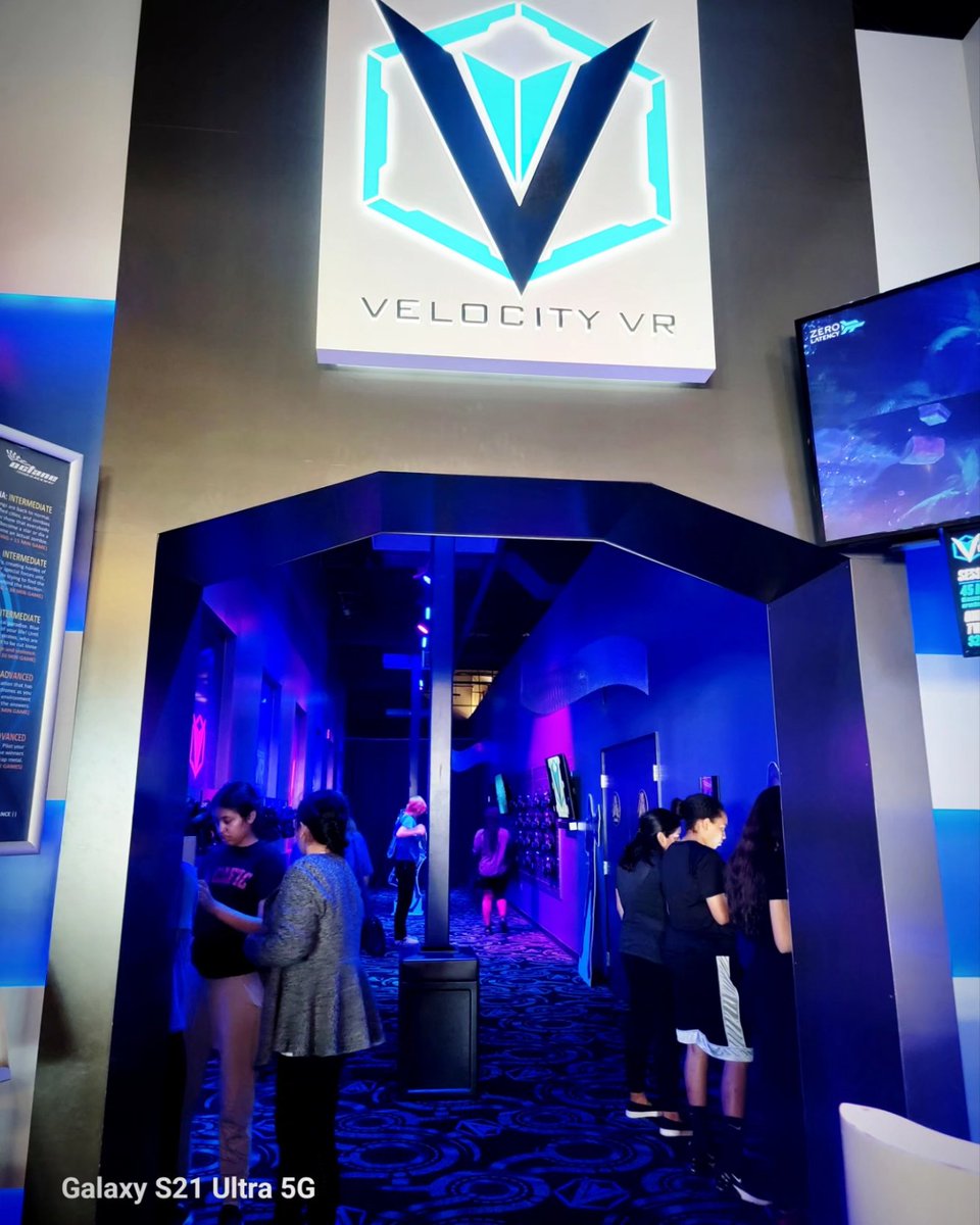 sandrareyesdds's tweet image. After lunch, we geared up at @velocityvrspace to #killzombies through #virtualreality.  This was the most #awesome place we've ever been! We're so #addicted !

#ilovedoc #reyesdental #lovemystaff #lovemyteam #dentallife #dentistry #Dentist #dental #dentalassistant