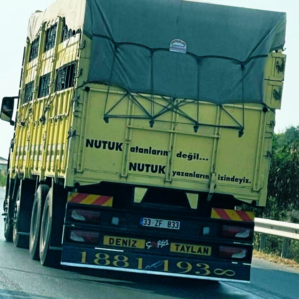 _umbertoeco__'s tweet image. tekerine taş değmesin...