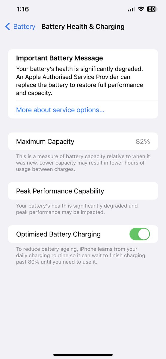 rupamkonar's tweet photo. @theapplehub My nearly 5 years old XS Max. https://t.co/fniieNGwq2