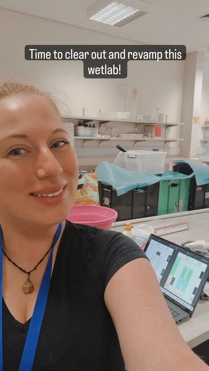 FolwellMegan's tweet photo. Day 1 of our wetlab revamp!! Amazing progress with 2x 660L being filled before lunch. Tomorrow we reorganise and stock ready for dissections and workshops ✨️
Thank you to my partner Myles, Laura from our lab group, @NTaewcharoen, and @Harrison_G_Kent for helping today! https://t.co/p7aLhurynP