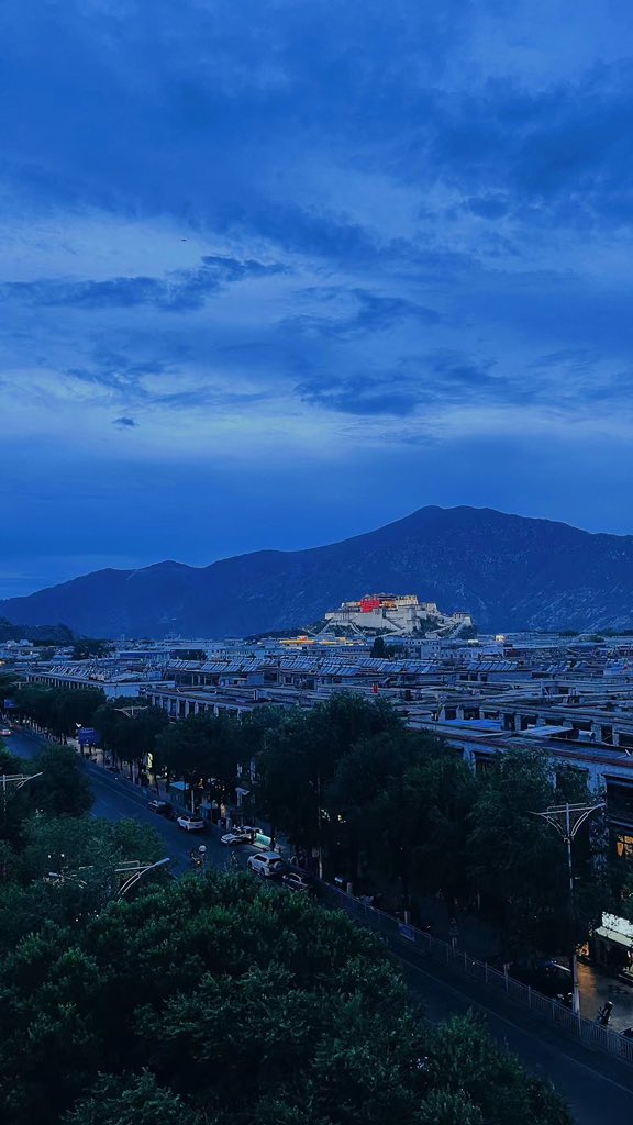 yjw284059898's tweet photo. 我们的家园。#Tibet https://t.co/S2CC8jLNr8