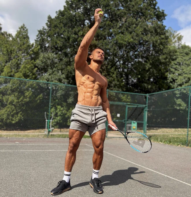 nickandrew1998's tweet photo. Keep your eyes on the balls 👀 https://t.co/z0rm78X5gD