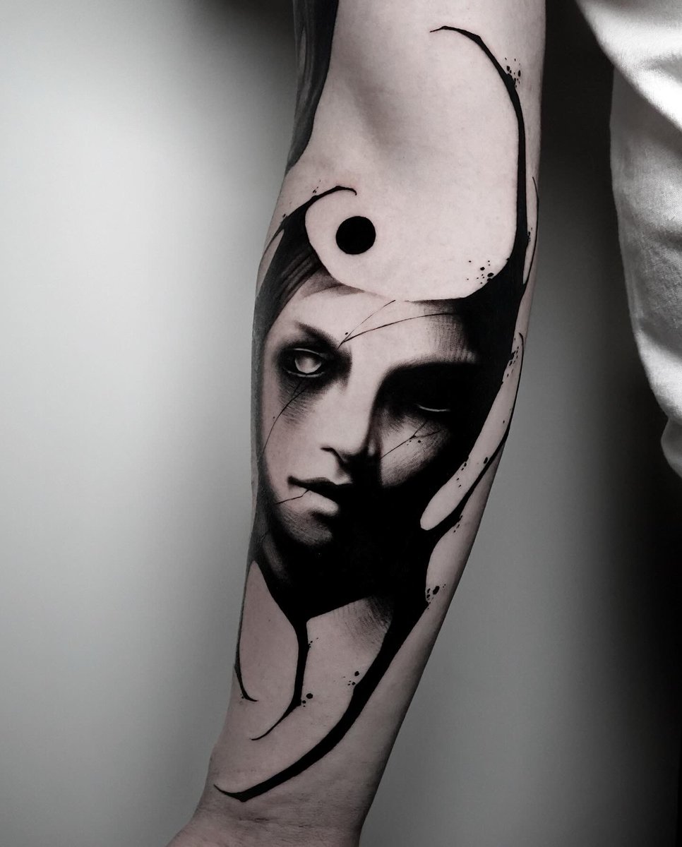 southgatetattoo's tweet image. • ⚫️ • 
One of the Oscar’s unique flash designs. Blackwork by @oscar.tttst_ 
Books/info with Oscar in our Bio: @southgatetattoo 
•
•
•
#blackdot #darktattoo #flashtattoo #southgatetattoo #southgate #southgateink #blackworktattoo #northlondontattoo #realistictattoo