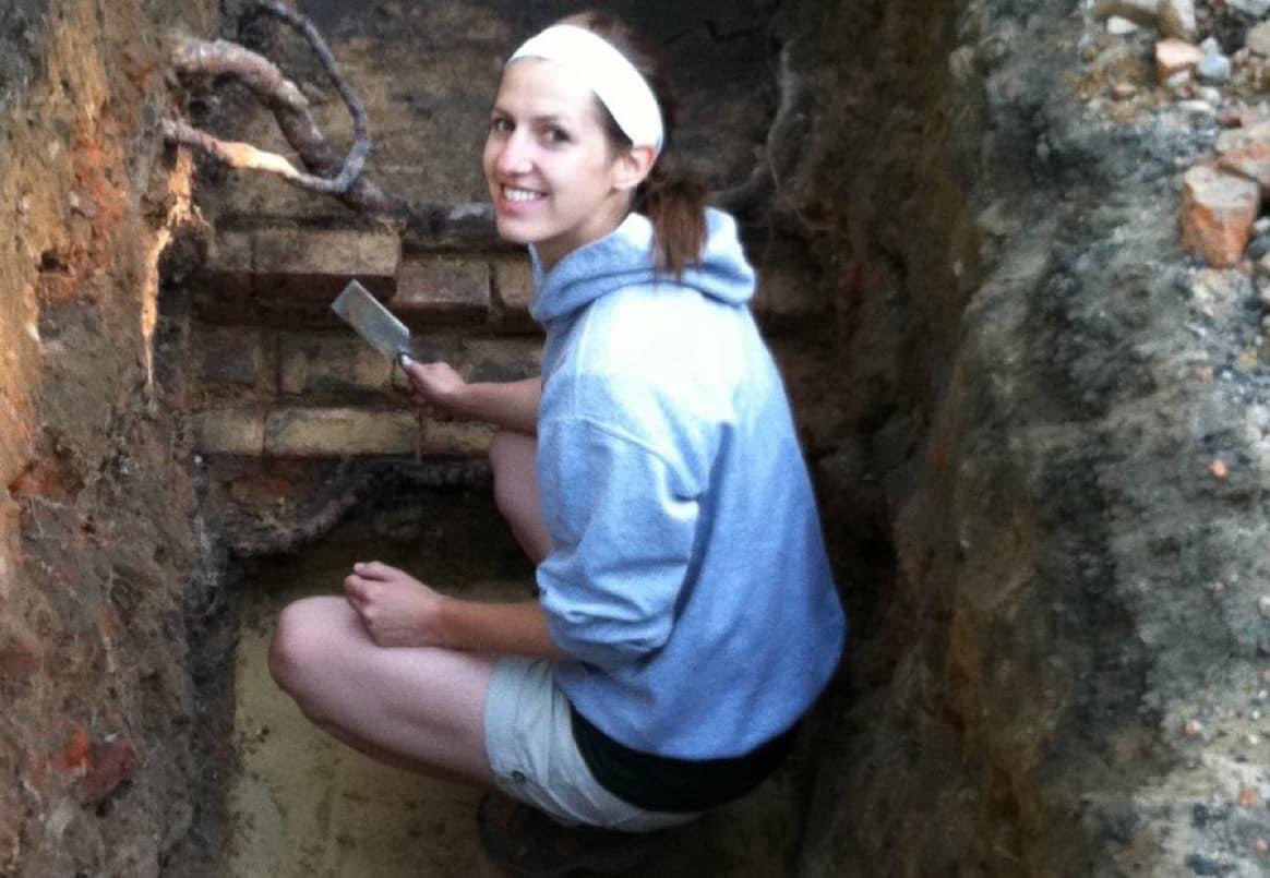 djxgam1ng's tweet photo. FUN FACT: a majority of archeologists are women due to their natural ability to dig up the past

#meme #memes #memepage #freefirememe #memesdaily #memedaily #memeday #memelife #women #woman #girlfriend #exgirlfriend #wife #divorce #relationships #relationship https://t.co/8Gnq6ptJrJ