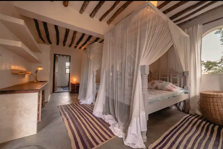 PerfectSafariz's tweet photo. Asali House Shela, a delightful 4 bedroom home with beach access that offers a relaxing atmosphere for family and friends vacation.
💰 30k/night for 2 pax
💰 6k per every extra guest

☎️0791045862 

Statehouse #earthquake Messi Africa gatanga constituency #JustinTradeu Worldcoin https://t.co/QBFuoWMMPu