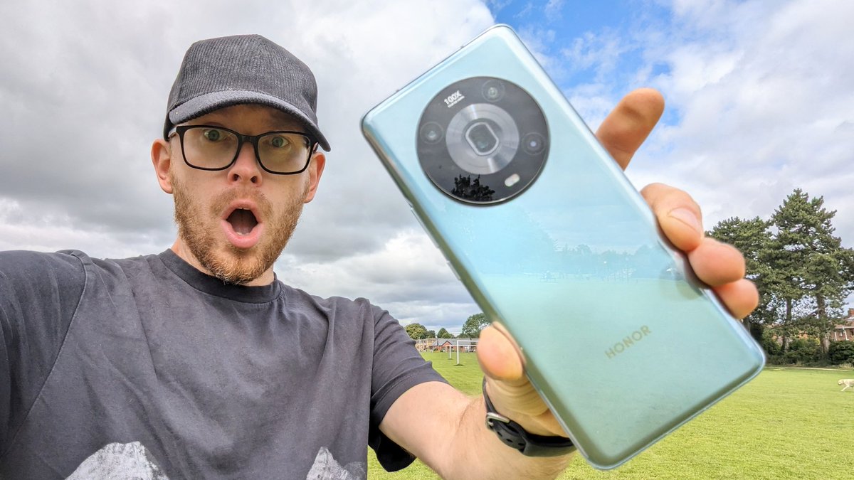 DariuszTech's tweet photo. 📹 Excited to share my thoughts on the incredible @Honorglobal Magic 4 Pro's camera performance. 📸✨ It's truly a game-changer, surpassing its older flagship in every way! Check it out on my YouTube channel #HONORMagic4Pro #CameraPerformance #TechEnthusiast" #NewVideo #tech https://t.co/T2l3lltLHD
