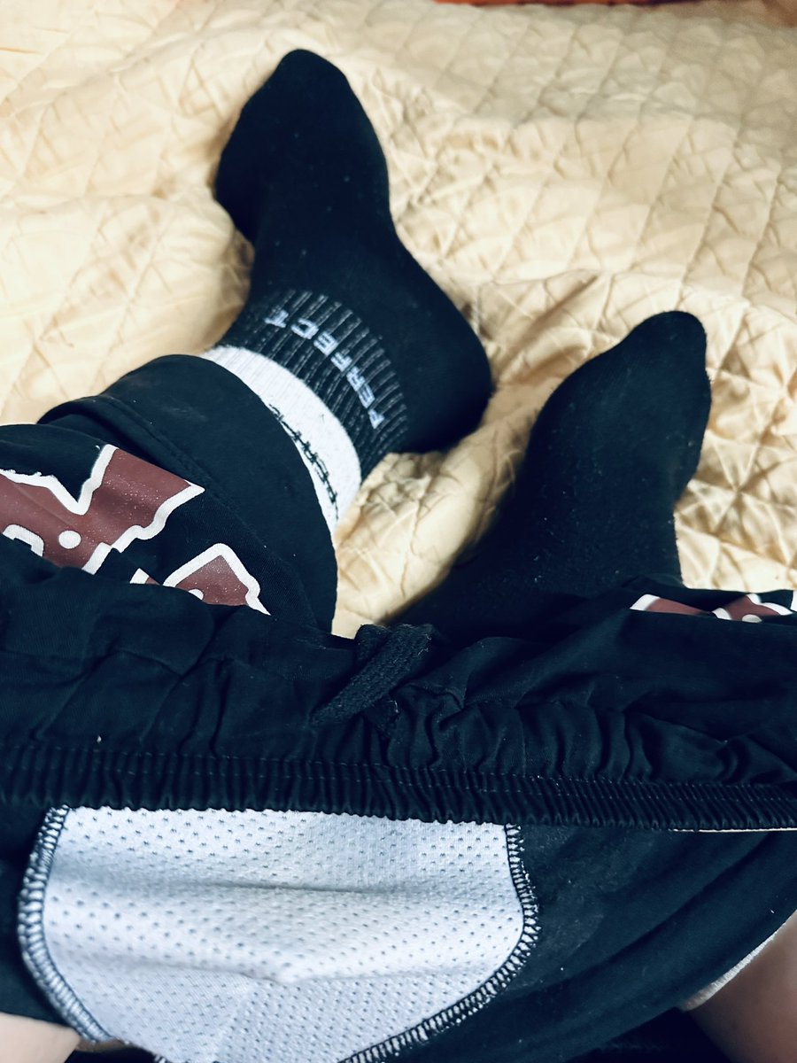 CallmeFuGui's tweet photo. 最近有涨粉
留下你们的玉足🤤 https://t.co/dPUj1Z1sIk