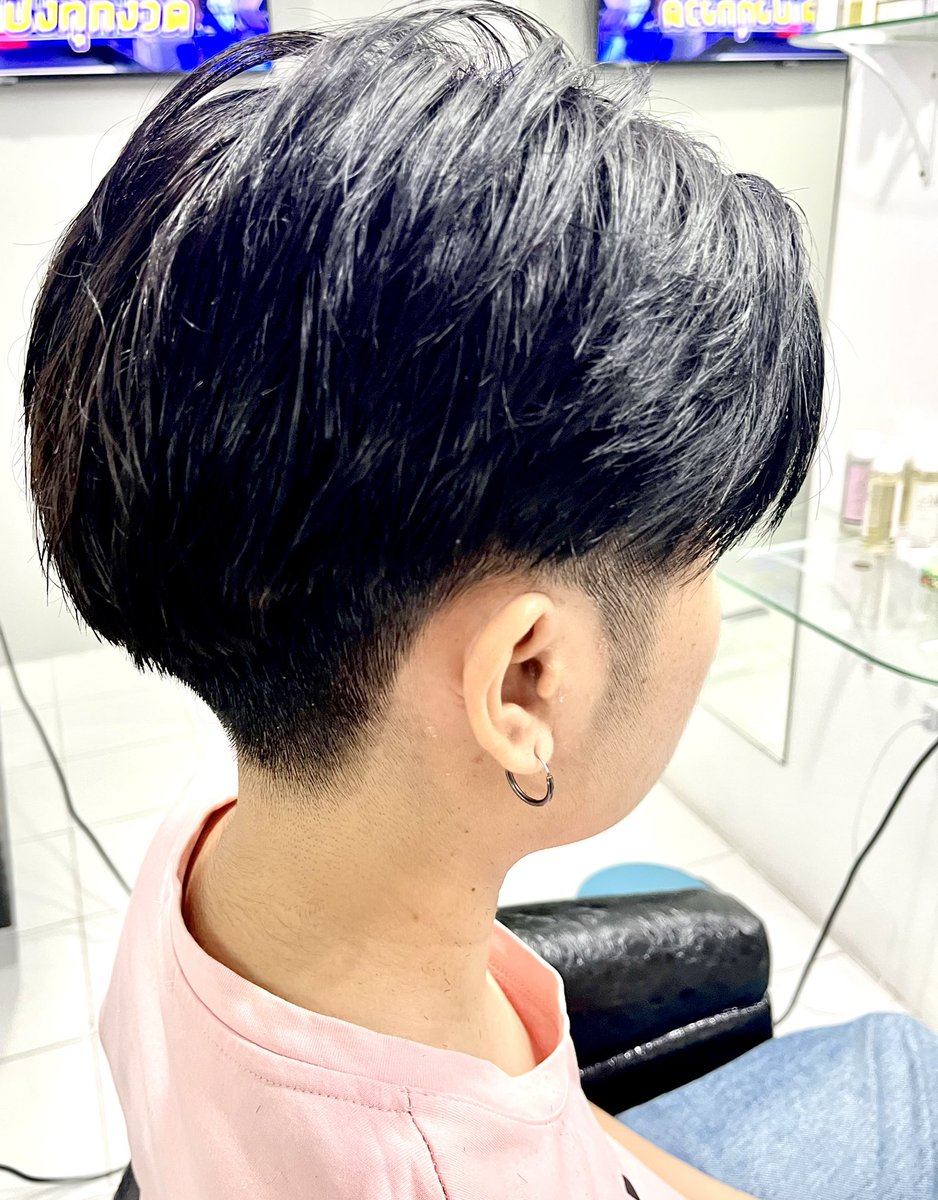 GGracesalon's tweet photo. Hello everyone this is my salon
ทุกคนค่ะถ้าใครกำลังมองหาร้านตัดผม
และแต่งหน้าแบบสวยสุดใน3โลกมาทางนี้ค่ะ เช็คที่google maps ค่ะ Grace beauty salon &amp; makeup artist ค่ะ ร้านอยู่ใกล้ๆbts ทองหล่อ
#Beckysangels 
#เพือไทย #เพื่อไทยการละคร #BBNaijaS8XGuinness #BBNaijaAllStars #ก้าวไกล https://t.co/QWP5SqBHfm
